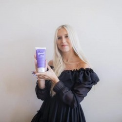 Purple conditioner for blonde hair by Hair Jazz